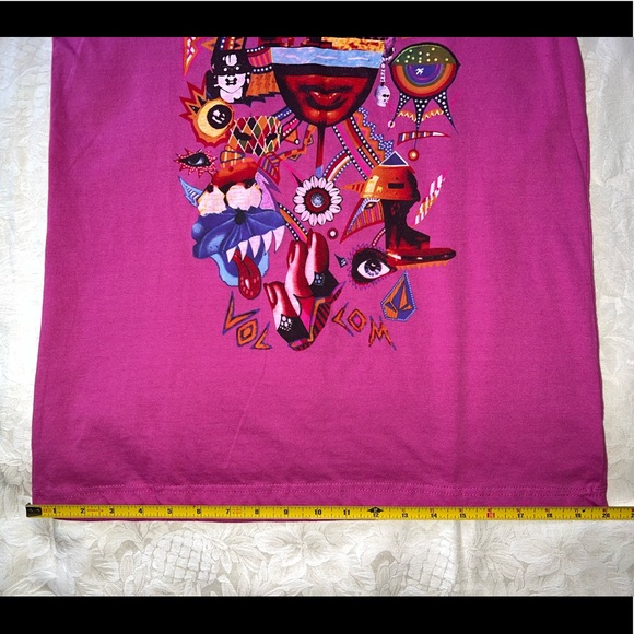 Volcom Featured Artist Andreas Jenne "Skullux Comet" Fuchsia V-Neck Junior's XL - Picture 11 of 14